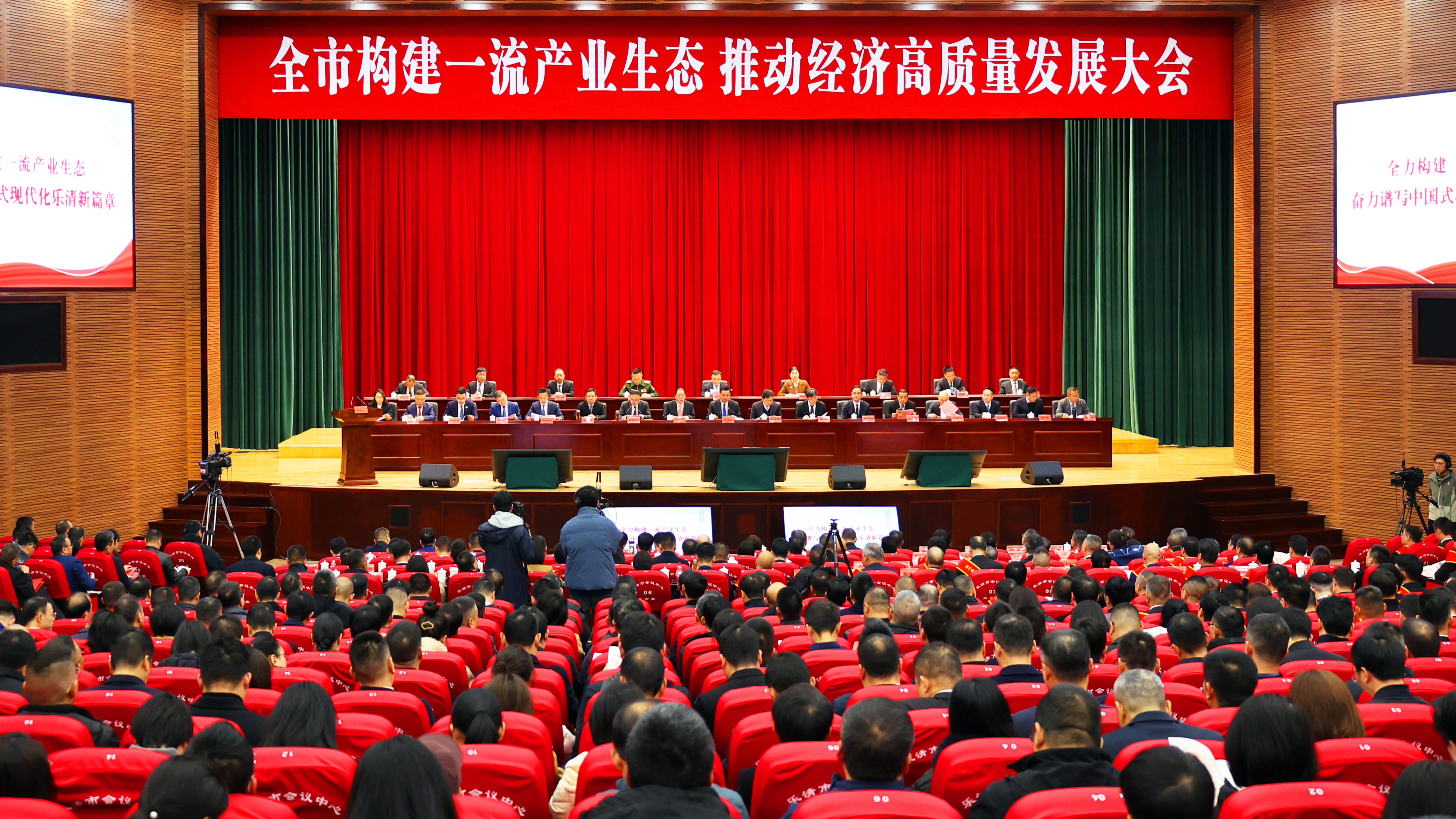 开门捷报！必一运动获多项“热辣滚烫”大奖